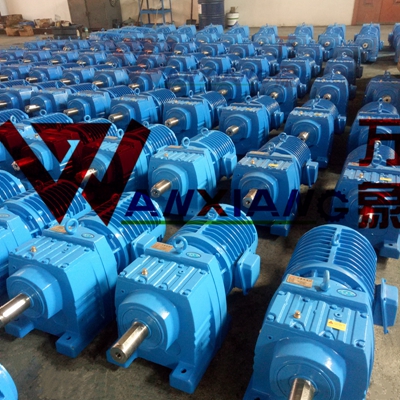R87斜齒減速器
